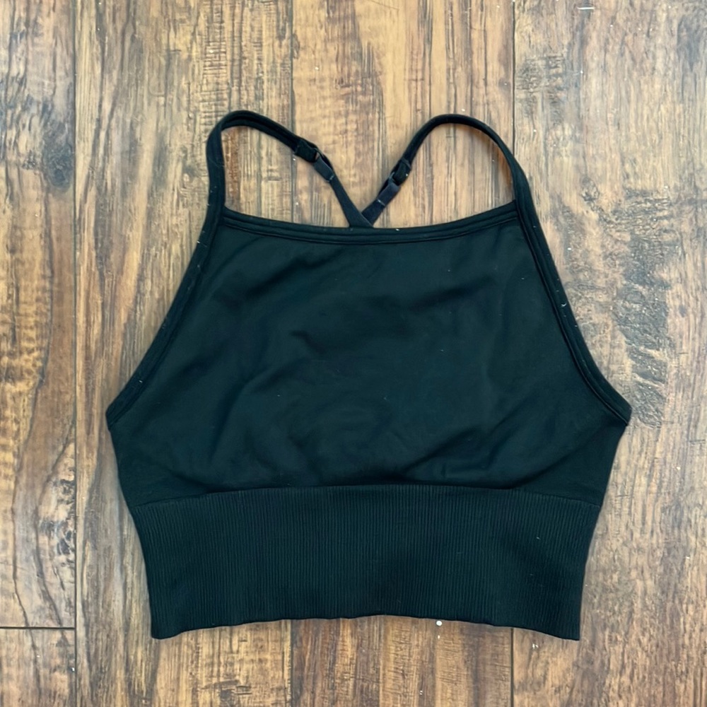 lululemon black sports bra/tank top